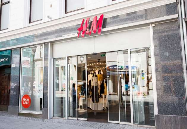 Kleskjeden H&M kutter 1.500 stillinger på verdensbasis