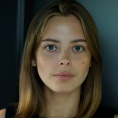 Elli Rhiannon Müller Osborne