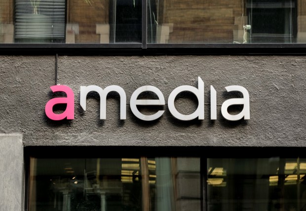 Varsler omorganisering for 350 Amedia-ansatte - konserndirektør utelukker ikke nedbemanning