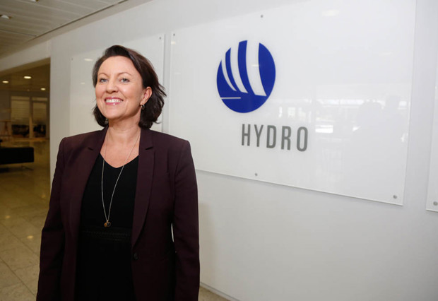 Derfor bruker hun 200 millioner på å bytte ut Hydro-logoen