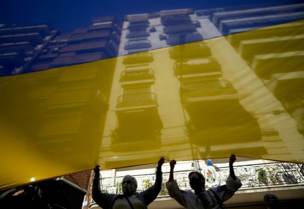 Norske byråer flagger for Ukraina: - Ingenting føles mer naturlig