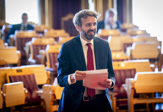 Regjeringen svarer annonsørene: - Markedsføring rettet mot voksne vil ikke rammes