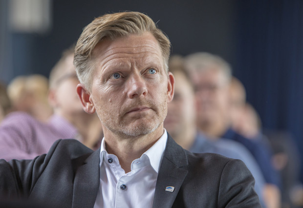 Regjeringens NRK-forslag møter motstand på Stortinget: - Må sørge for en balansert konkurranse