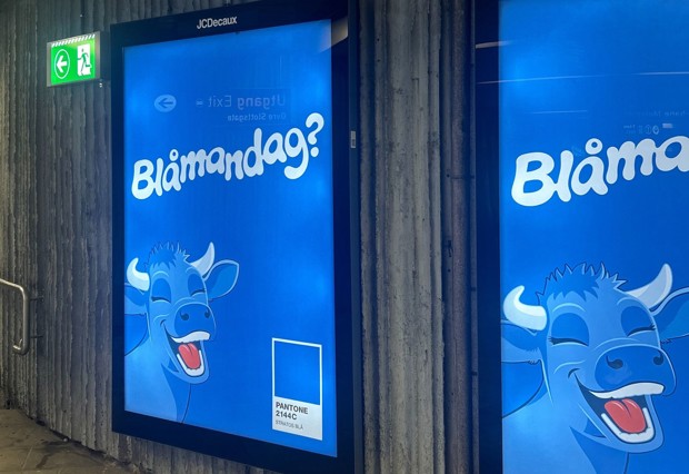 Sjokolade-rival om reklamestikk: - Orkla bruker penger på å fortelle folk at Stratos er blå